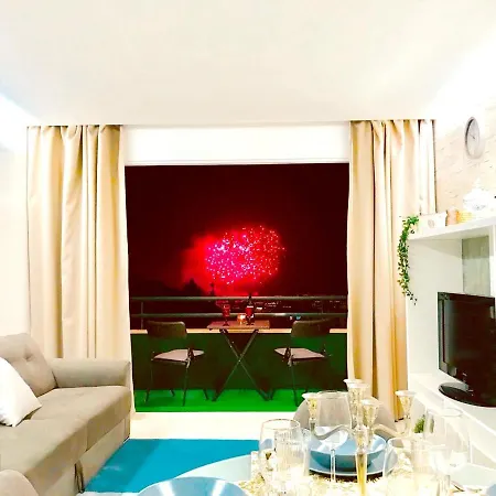 Modern In With Sea View 70 M²