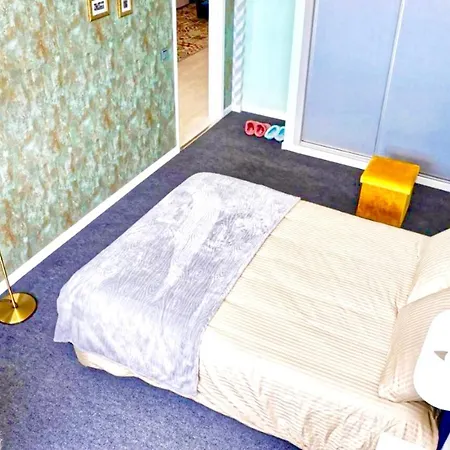 Charming In With Sea And Mountain View 70 M² 아파트 *