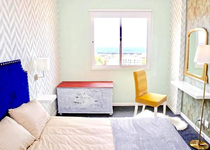 Modern In With Sea View 70 M² 公寓 *